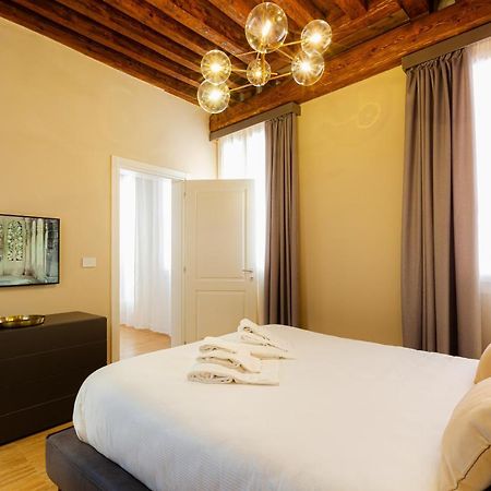 Fraivolti Apartment ヴェネツィア エクステリア 写真